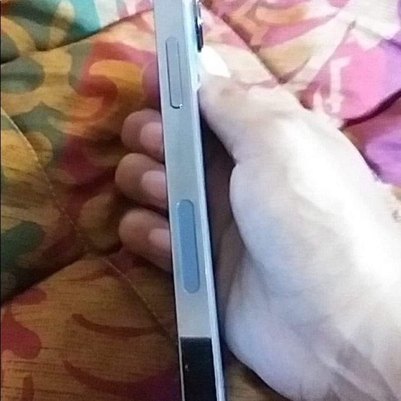 iPhone 13 pro max - Picture 6 of 6